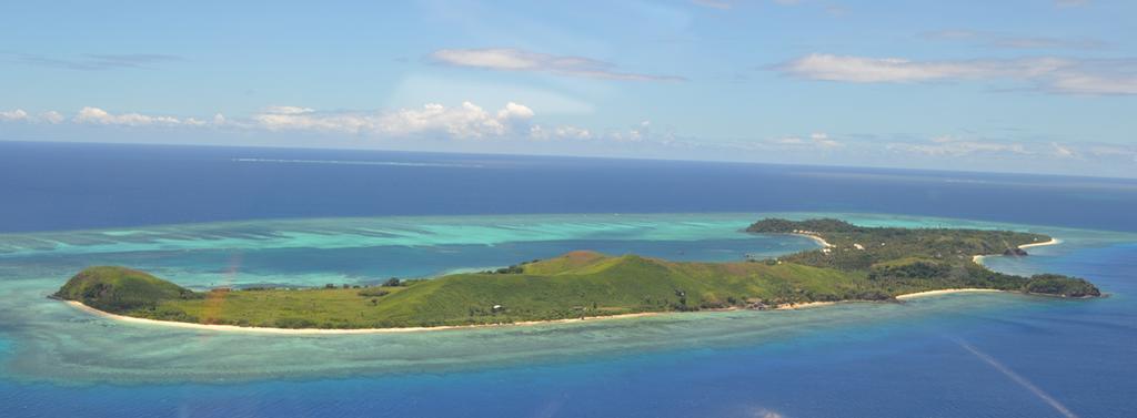 Ratu Kini Backpackers And Dive Resort Mana Island Exterior photo